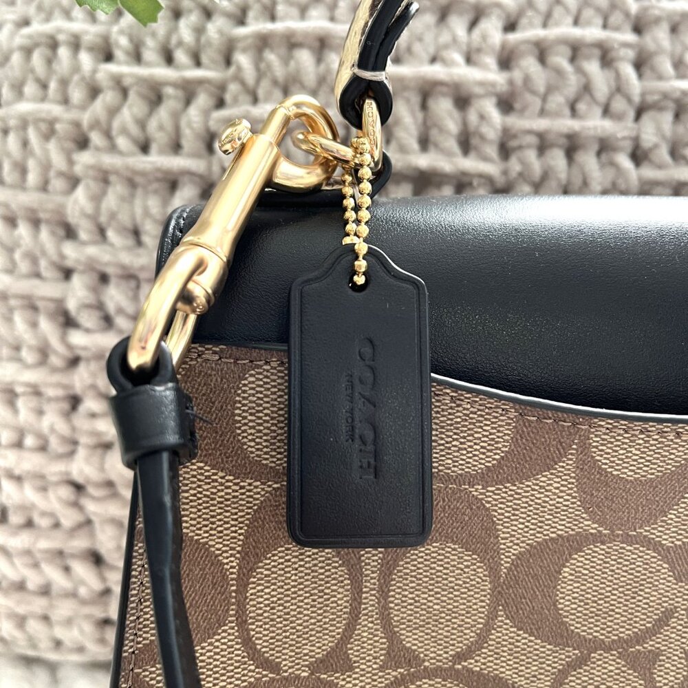 Coach Pepper Satchel in Signature Canvas (Black/Brown) No. C1325 - Picture 5 of 16